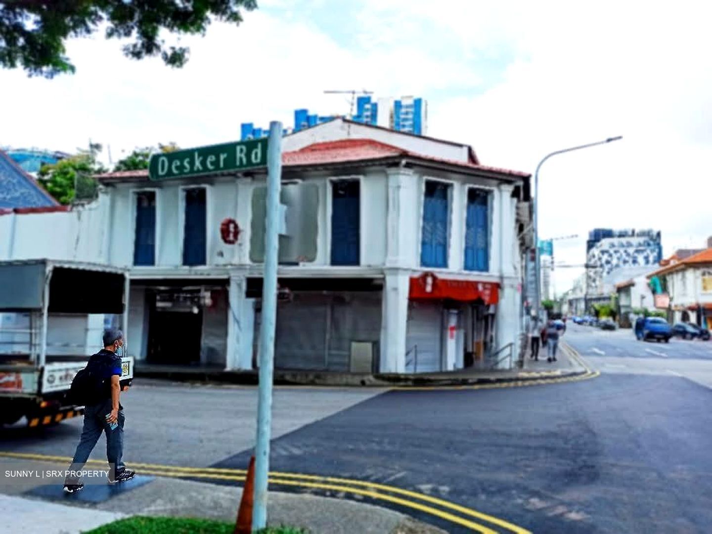 Desker Road Conservation Area (D8), Retail #559705751